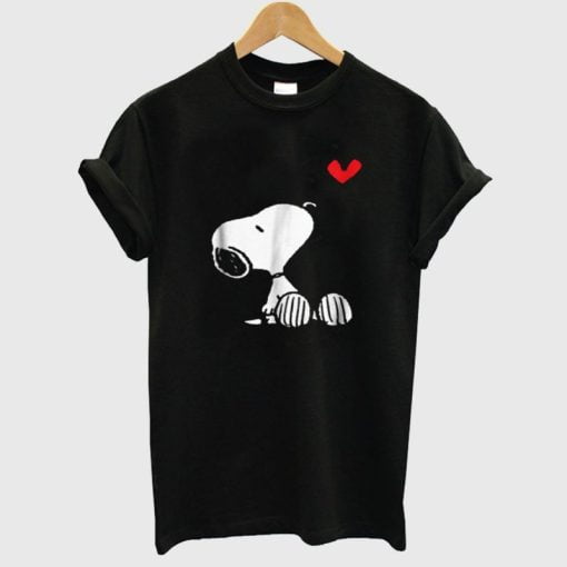 Peanuts Heart Sitting Snoopy T shirt